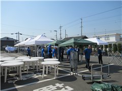 バザー会場も・・