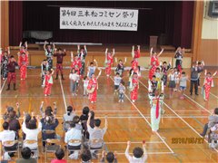 ゲストPart1 さぬき舞人よさこい踊り 会場一体となって