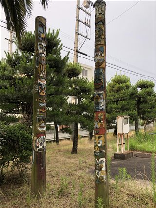 トーテムポールの柱